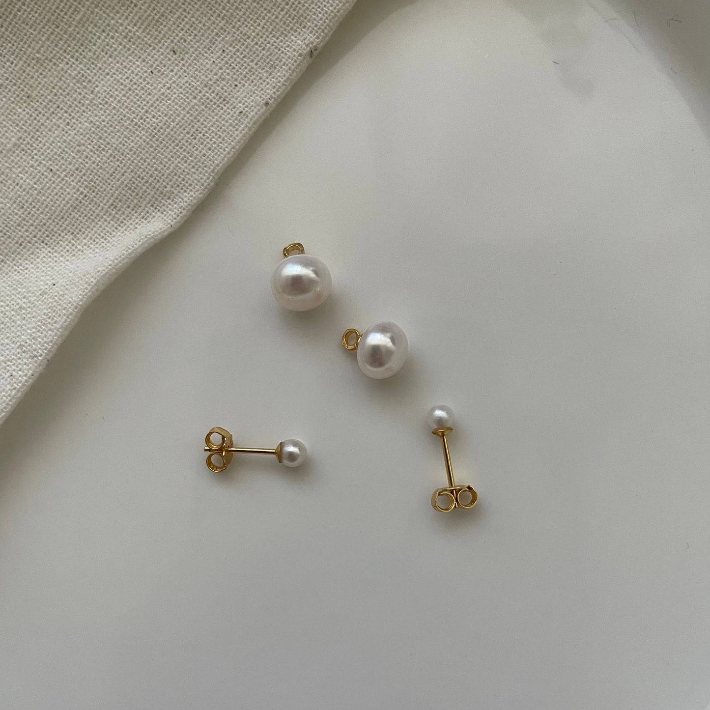 7-8mm Oval-Shaped Baroque Freshwater Pearl Double Stud Earrings
