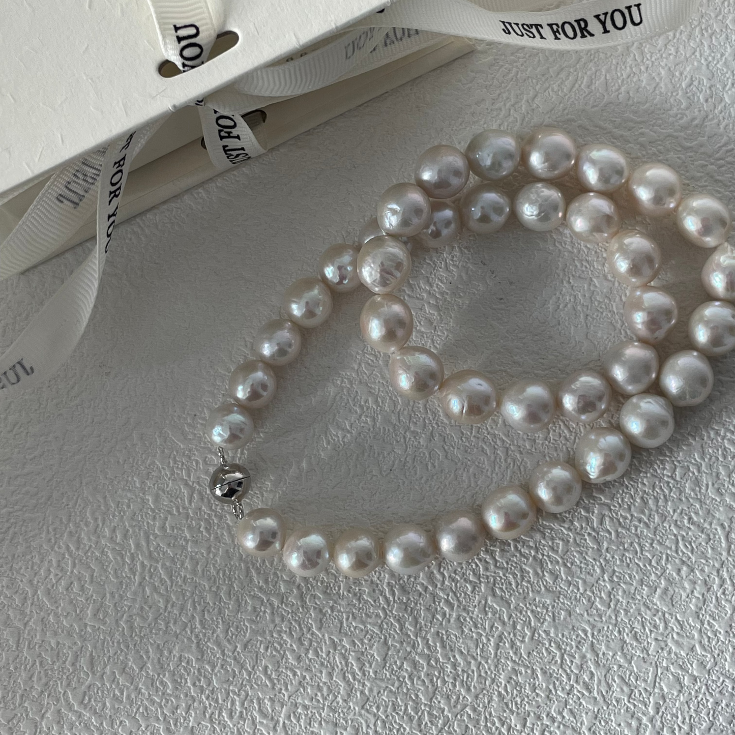 10-11mm Edison Natural Freshwater Pearl Silver Ball Necklace