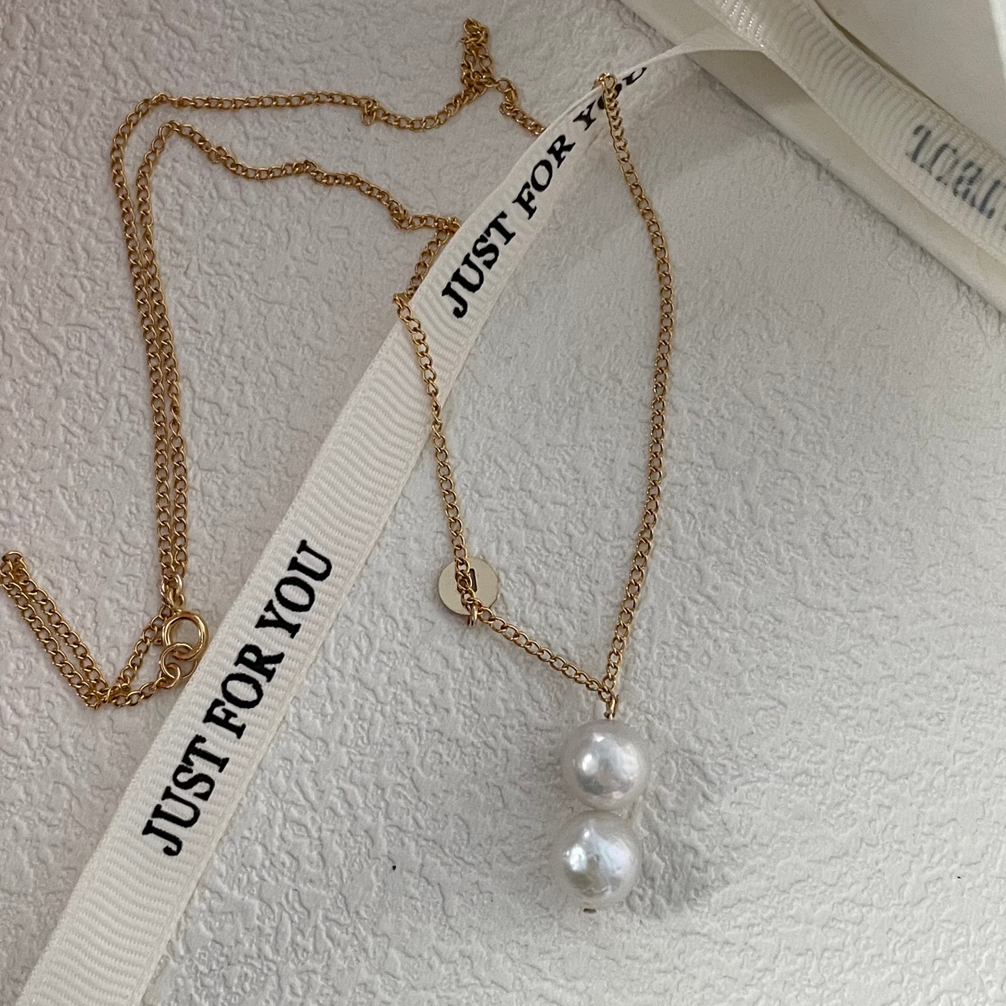 9-10mm Natural White Freshwater Pearl 'Gourd' Necklace