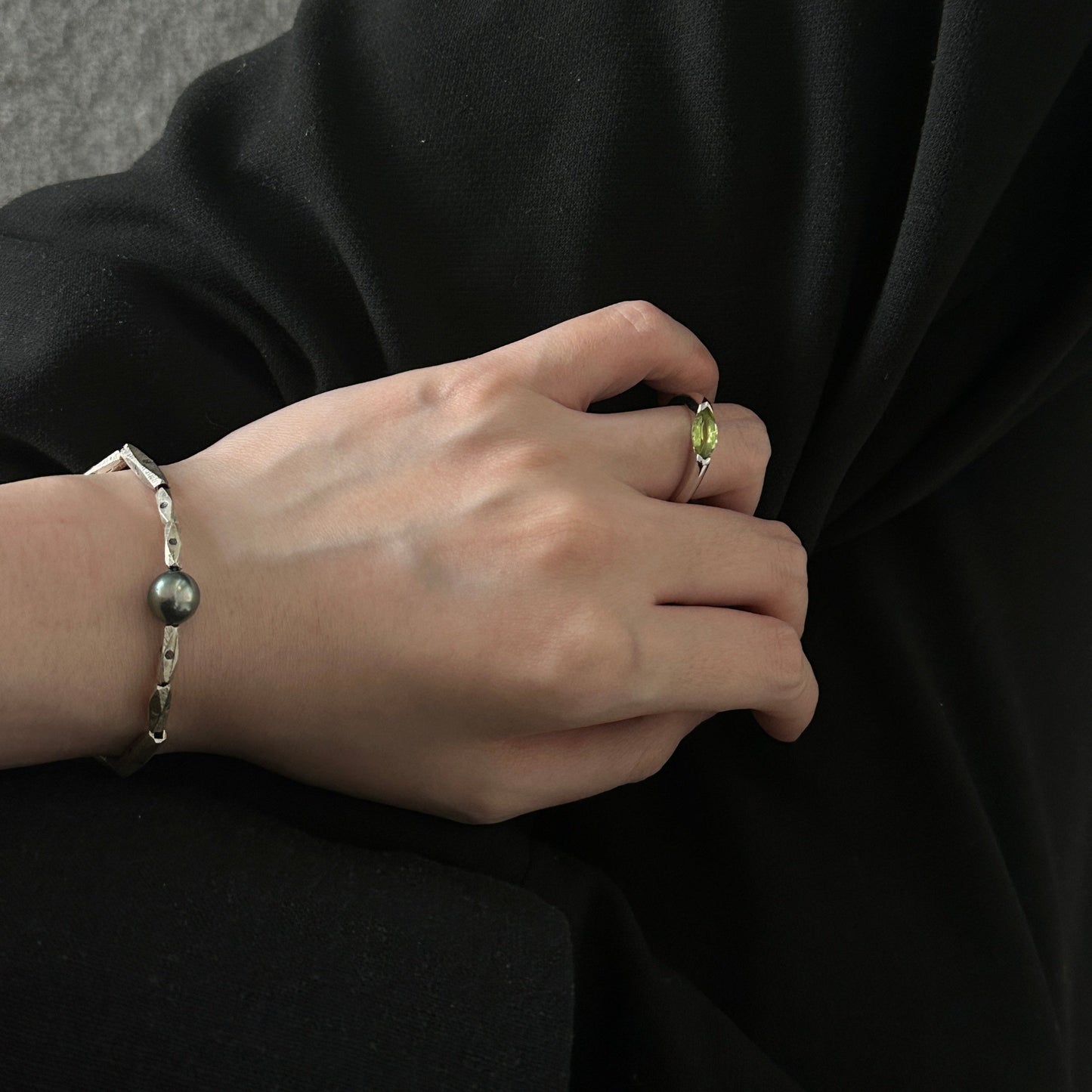 8-9mm Tahitian South Sea Pearl 'Unyielding Will' Bracelet