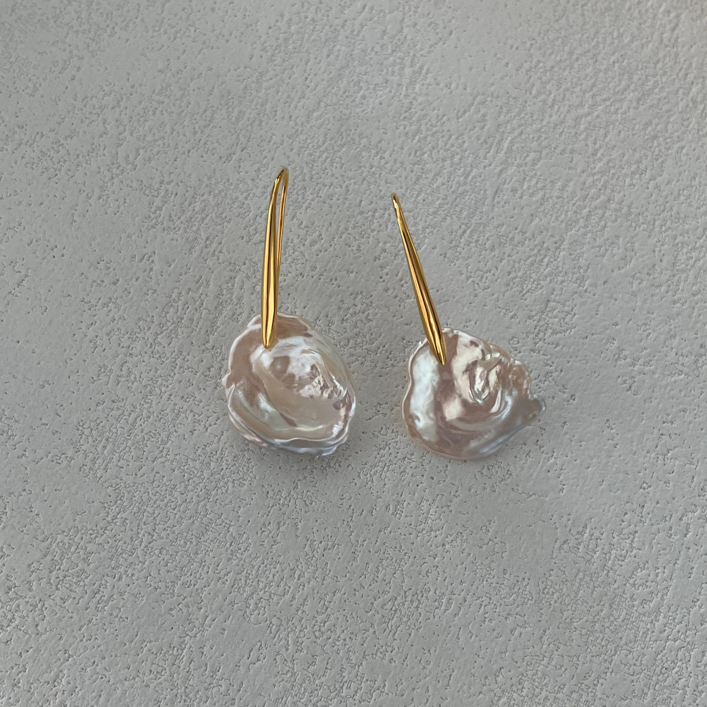 18-20mm Cold White Petal-Shaped Baroque Freshwater Pearl Long Drop Earrings