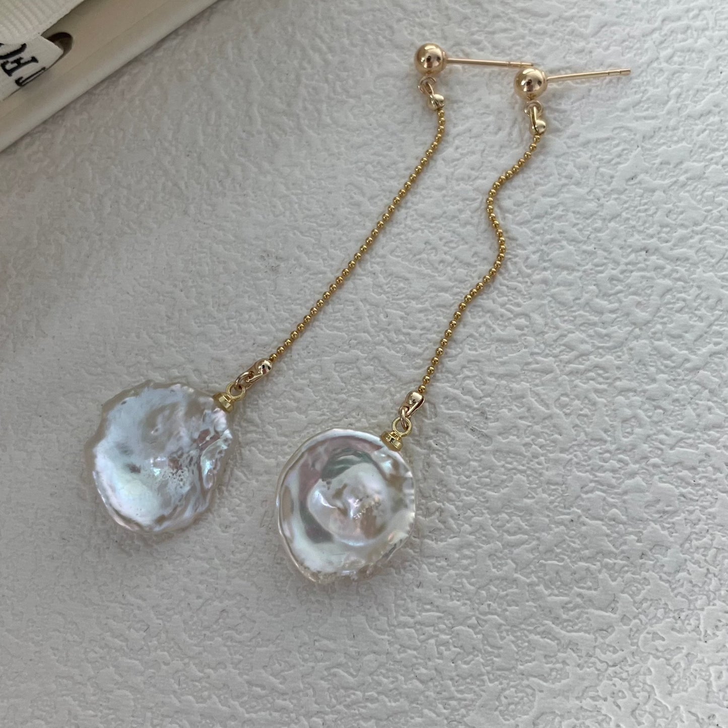 20-22mm Petal-Shaped Baroque Freshwater Pearl Double Chain Earrings