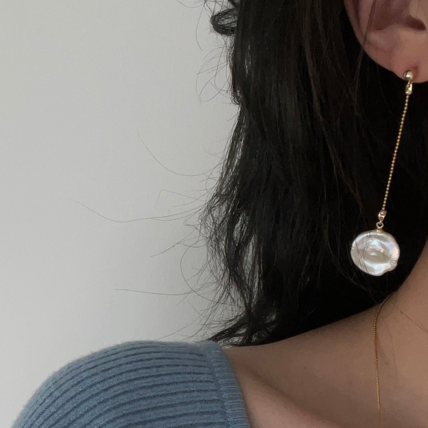 20-22mm Petal-Shaped Baroque Freshwater Pearl Double Chain Earrings