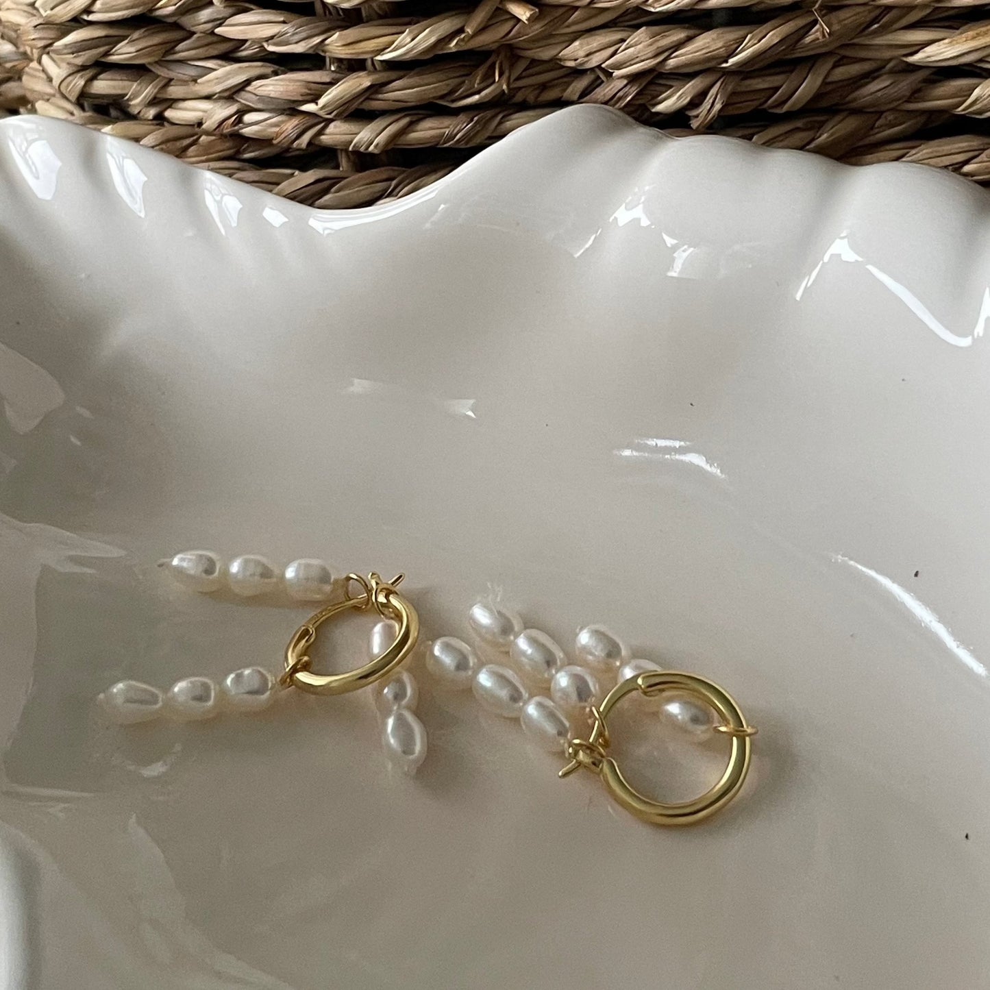 3-4mm Rice-Shaped Baroque Freshwater Pearl Gold Hoop Earrings