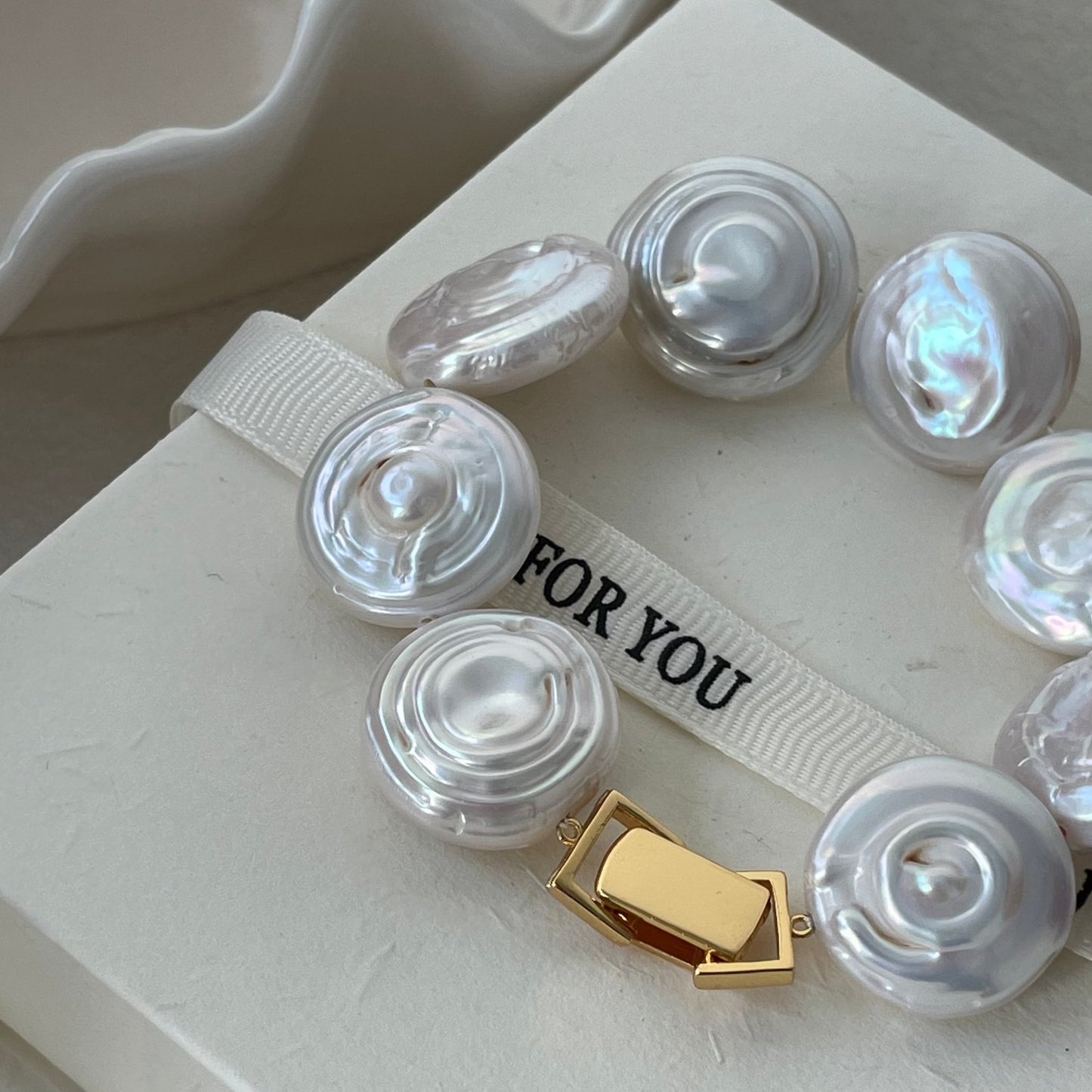 20-24mm Spiral Oblate-Shaped Baroque Freshwater Pearl Roman Holiday Bracelet