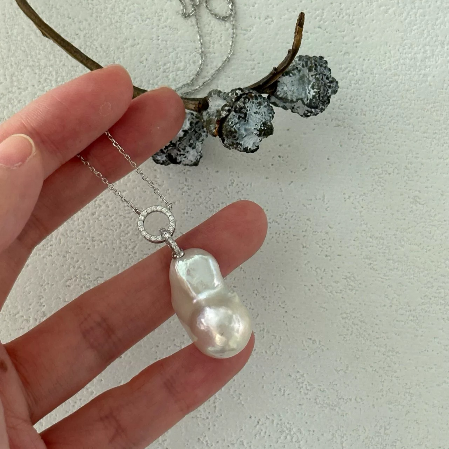24-28mm Freshwater Baroque Pearl Double Circle Diamond Necklace