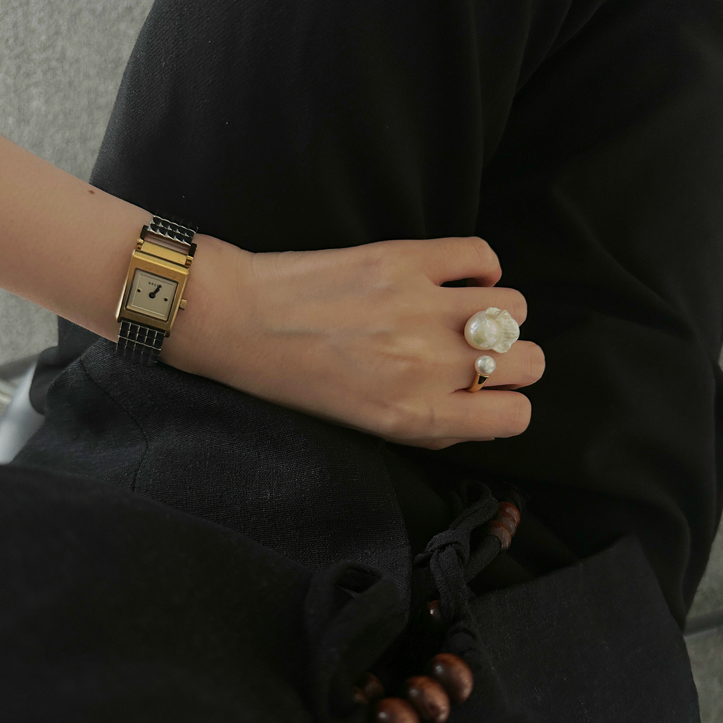 Baroque Pearl & Freshwater Pearl Gold Hoop Ring