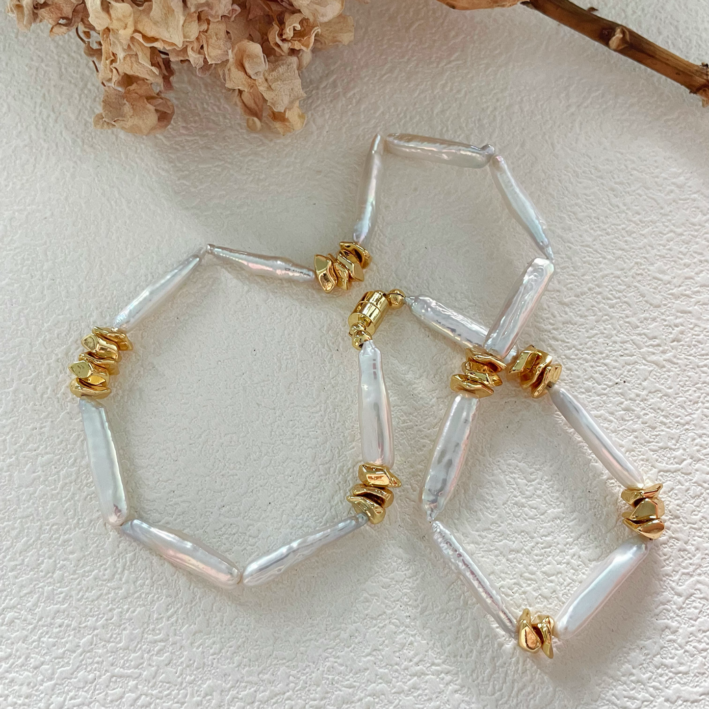 25-30mm Long-Shaped Baroque Freshwater Pearl Golden Splice Necklace