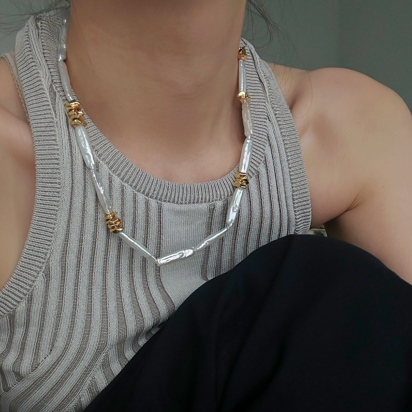25-30mm Long-Shaped Baroque Freshwater Pearl Golden Splice Necklace