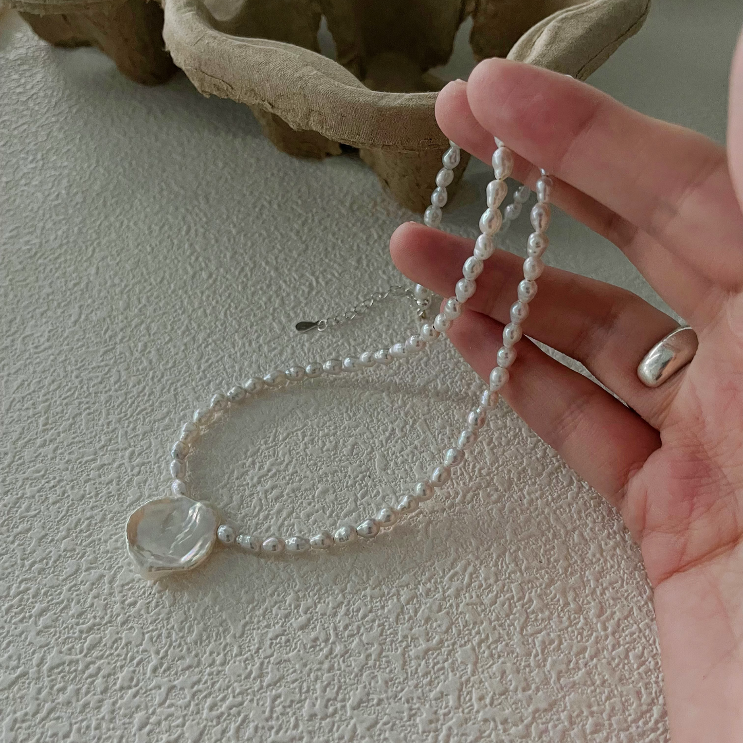 4-5mm Rice-Shaped & Petal-Shaped Baroque Freshwater Pearl Necklace