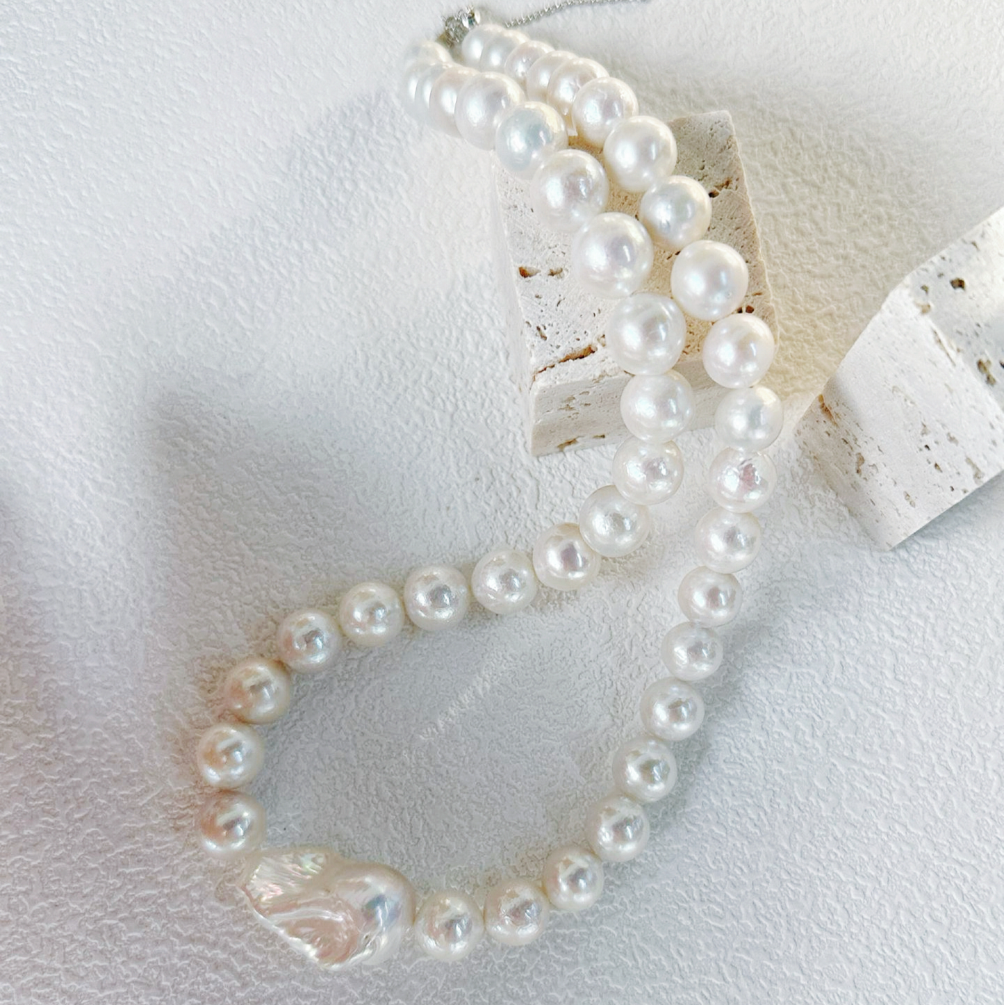 9-10mm White Edison Freshwater Pearl & Fishtail-Shaped Baroque Freshwater Pearl 'Rules and Freedom' Necklace