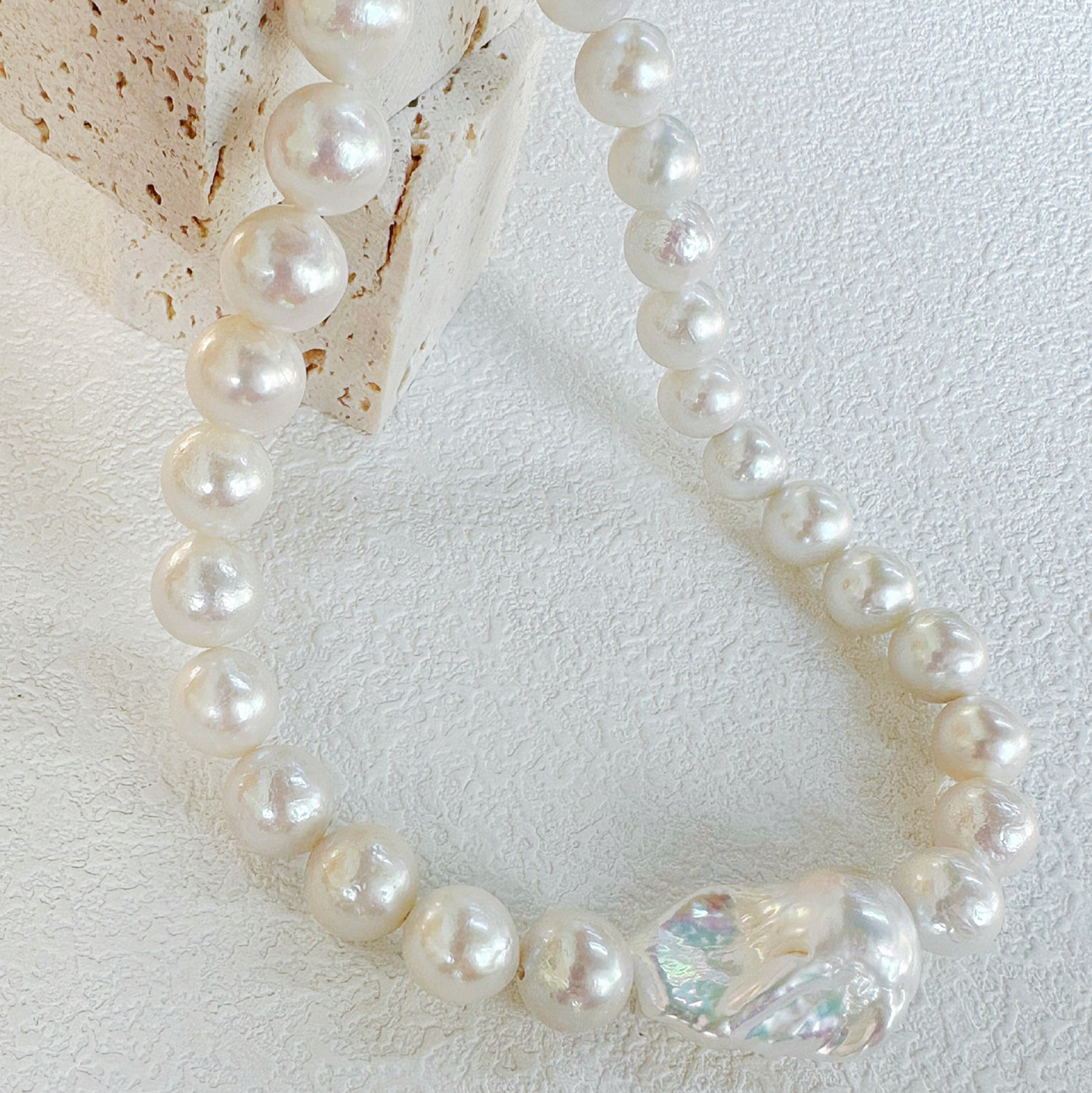 9-10mm White Edison Freshwater Pearl & Fishtail-Shaped Baroque Freshwater Pearl 'Rules and Freedom' Necklace