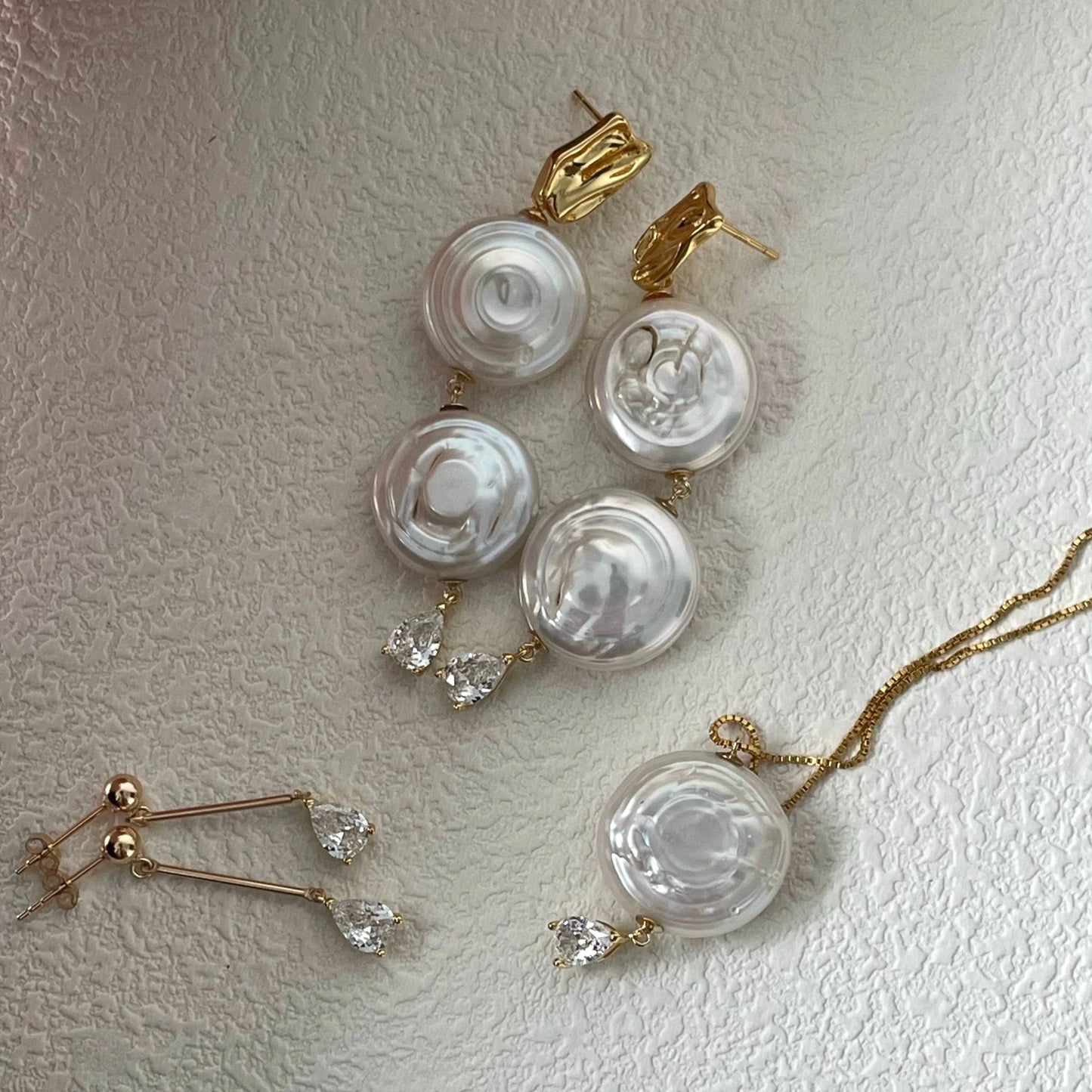 20-22mm Baroque Freshwater Pearl Roman Holiday Teardrop Drop Earrings