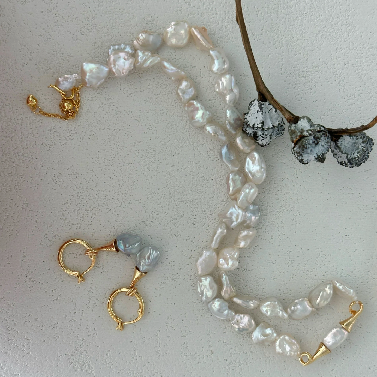 8-10mm Baroque Freshwater Pearl Trumpet Necklace