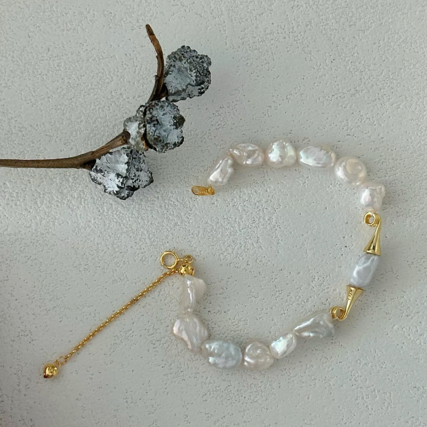 8-10mm Baroque Freshwater Pearl Trumpet Bracelet