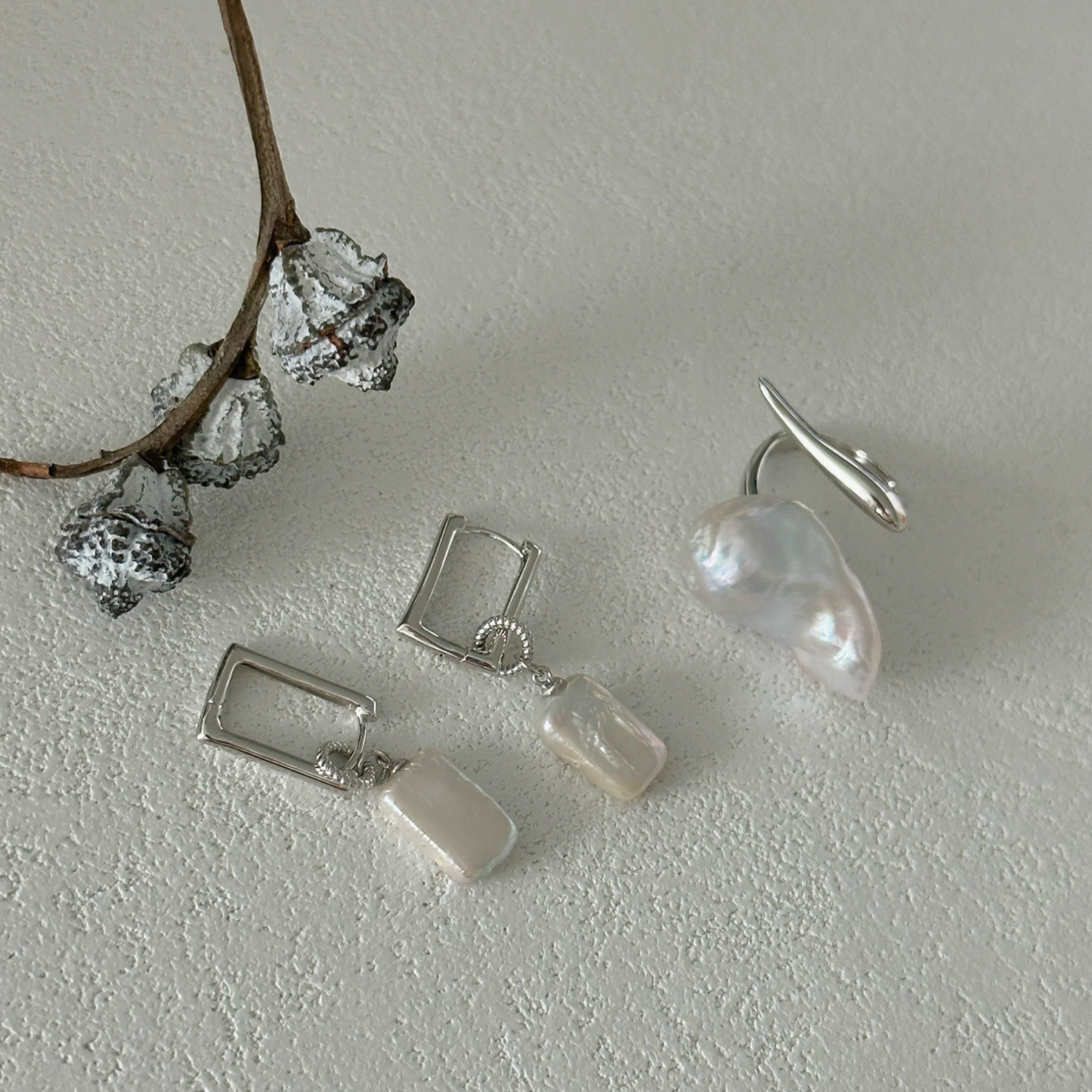 Square-Shaped Baroque Freshwater Pearl Geometric Frame Earrings