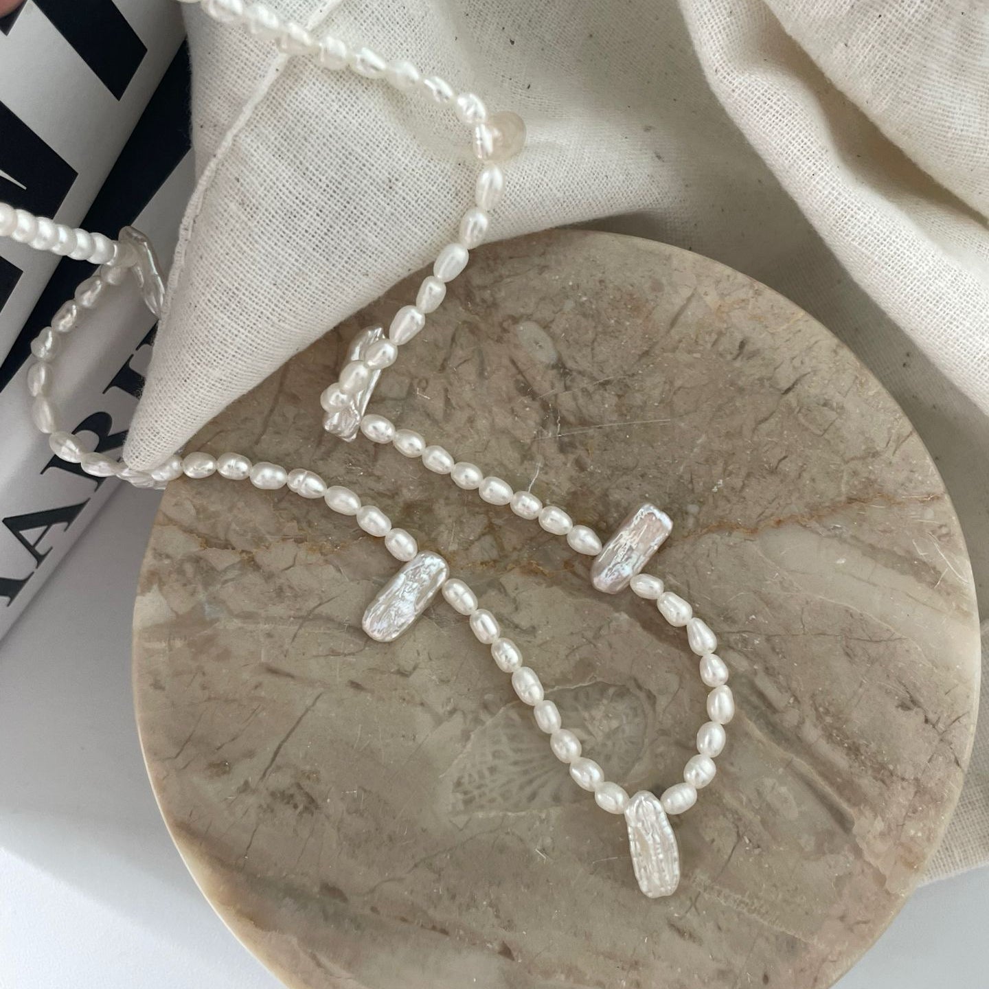 4-5mm Rice-Shaped & Rectangular Baroque Freshwater Pearl Interwoven Neck