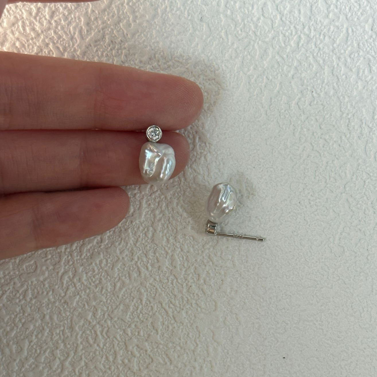 7-9mm White Natural Saltwater Keshi Pearl Round Diamond Stud Earrings