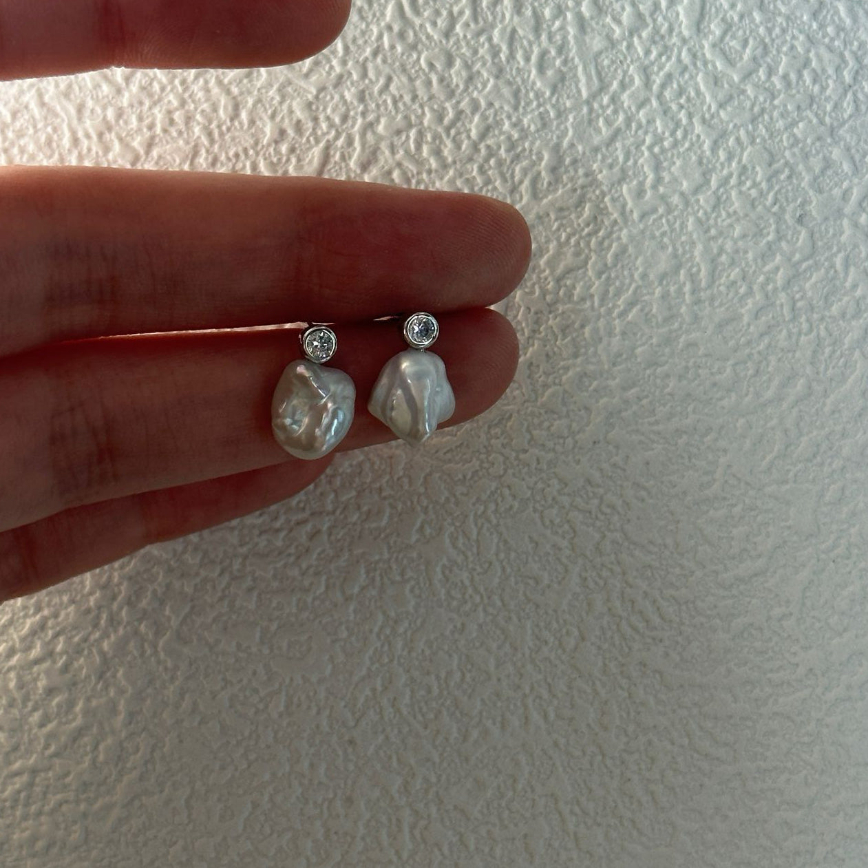 7-9mm White Natural Saltwater Keshi Pearl Round Diamond Stud Earrings