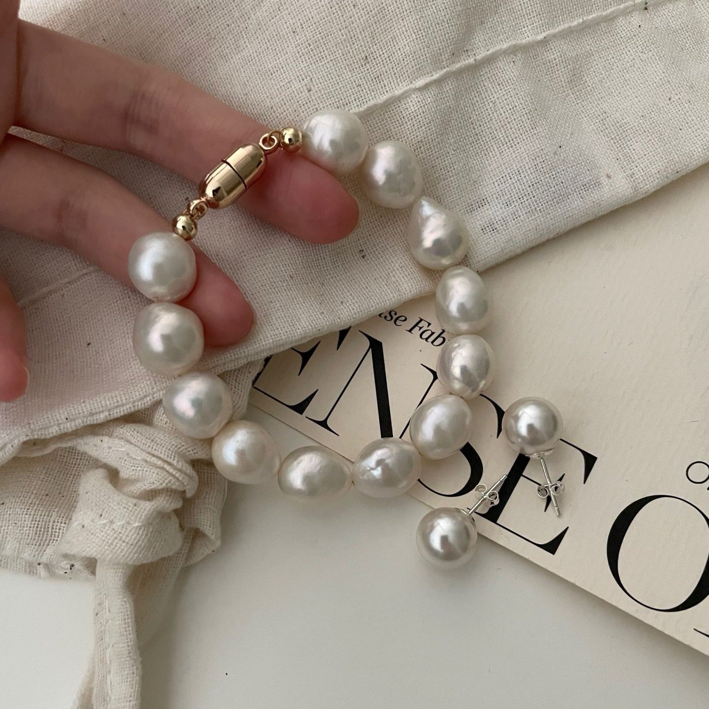 9-12mm Baroque Freshwater Pearl Magnetic Clasp Bracelet