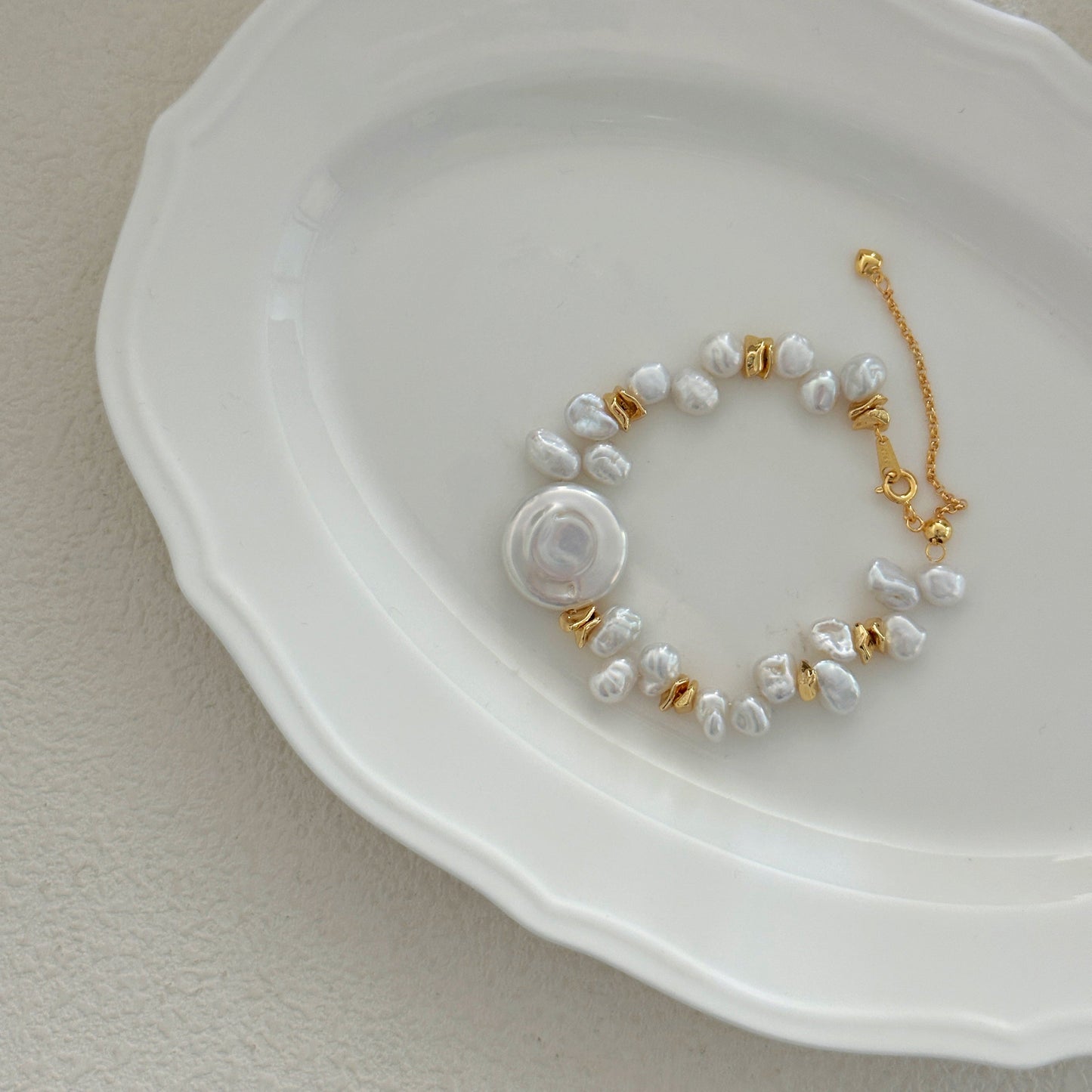 14-16mm Oblate-Shaped Baroque & Keshi Saltwater Pearl Bracelet