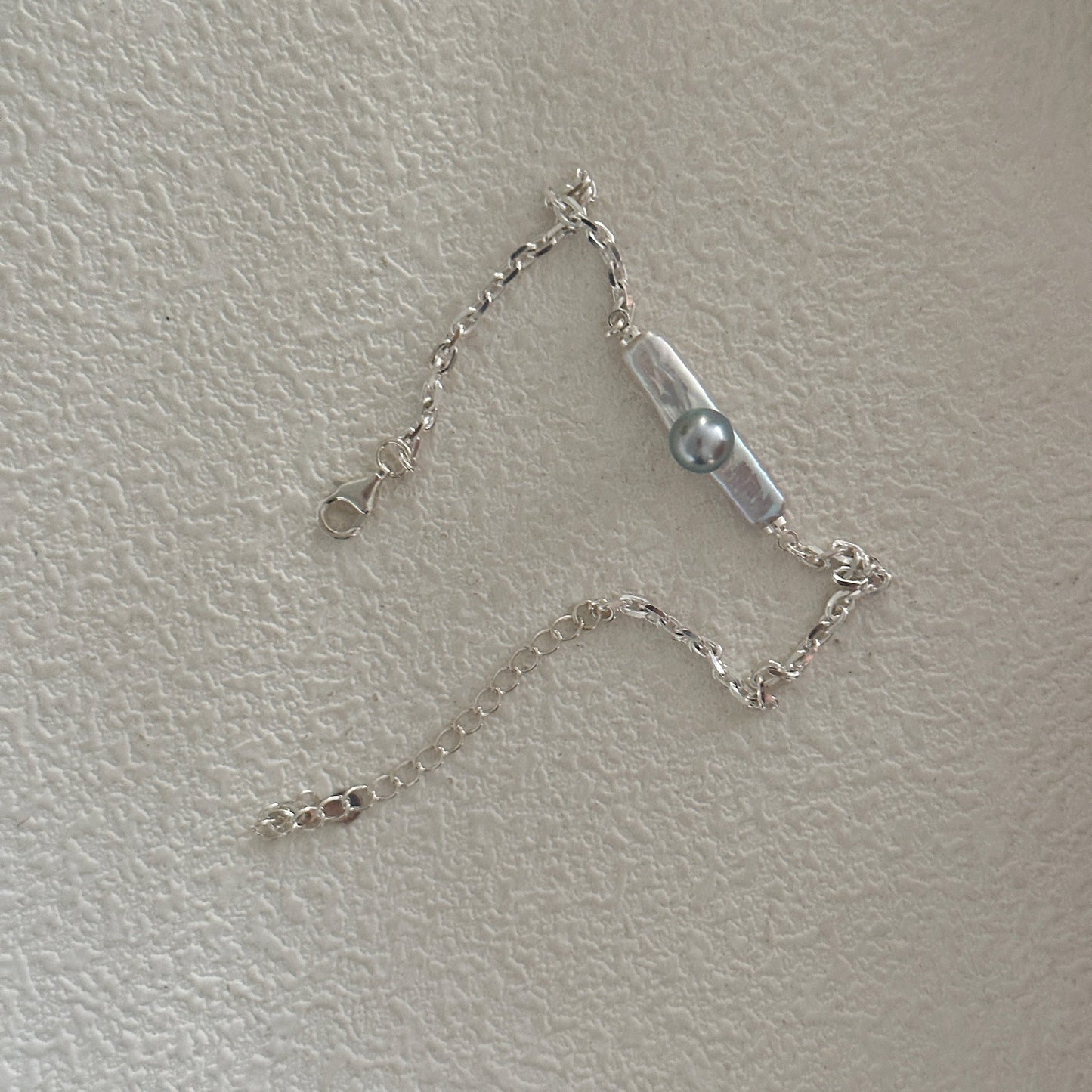 4-5mm Silver-Grey Akoya Saltwater Pearl 'Tide's Embrace' Bracelet