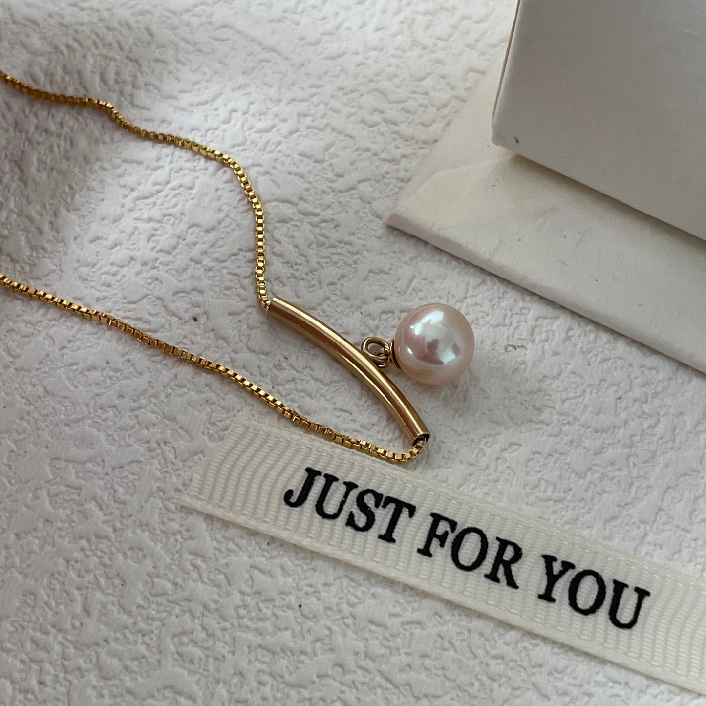 9-10mm Teardrop-Shaped Freshwater Pearl Guardian Necklace