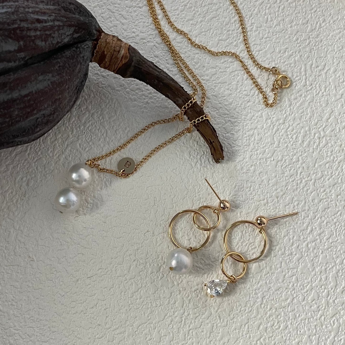 7-8mm Freshwater Pearl 'Turn The World Upside Down' Double Hoop Earrings