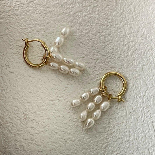 3-4mm Rice-Shaped Baroque Freshwater Pearl Gold Hoop Earrings