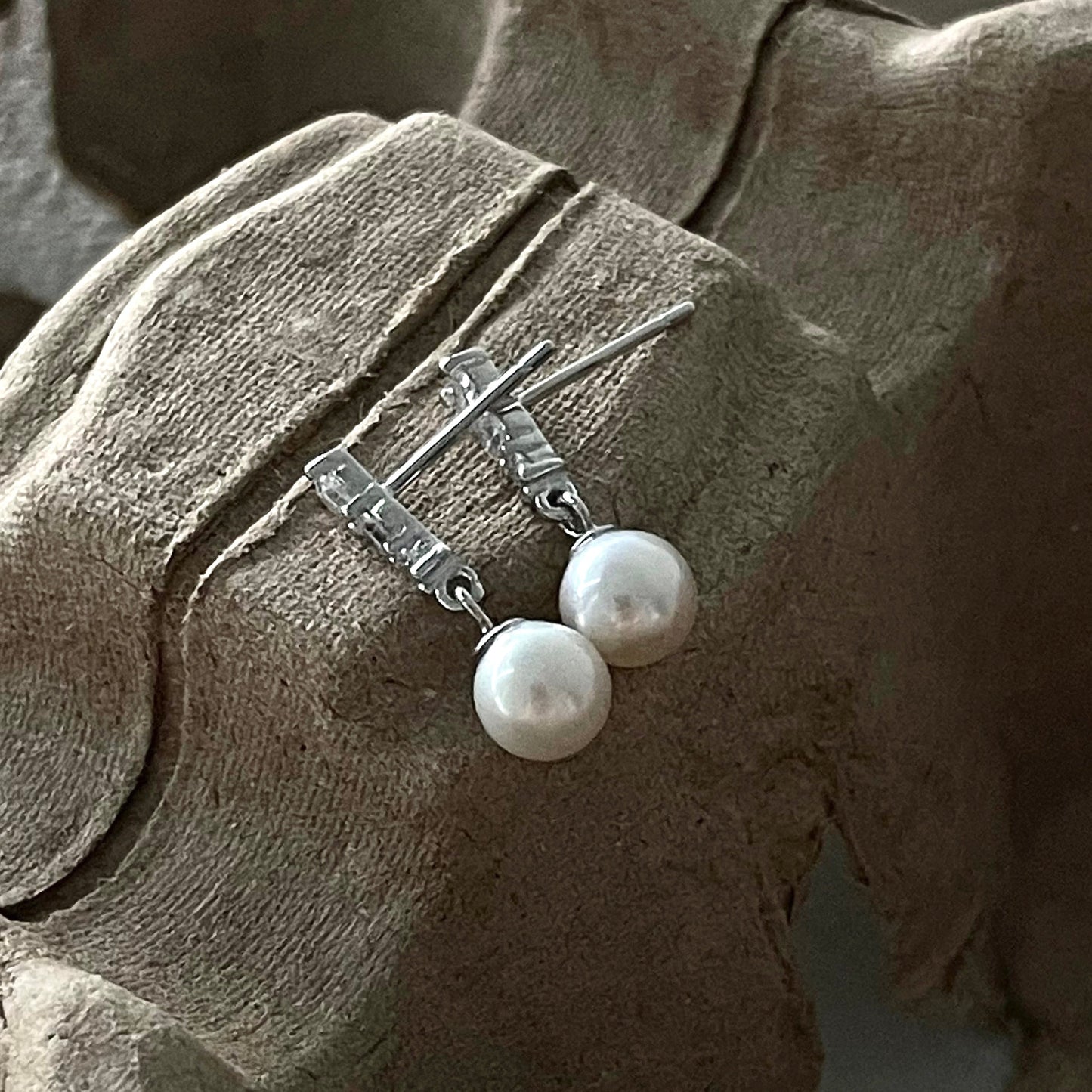 5-6mm Freshwater Pearl Round Dangling Earrings