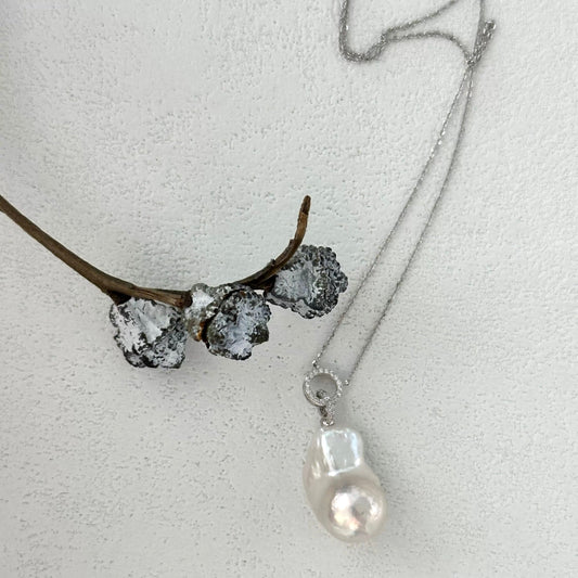 24-28mm Freshwater Baroque Pearl Double Circle Diamond Necklace