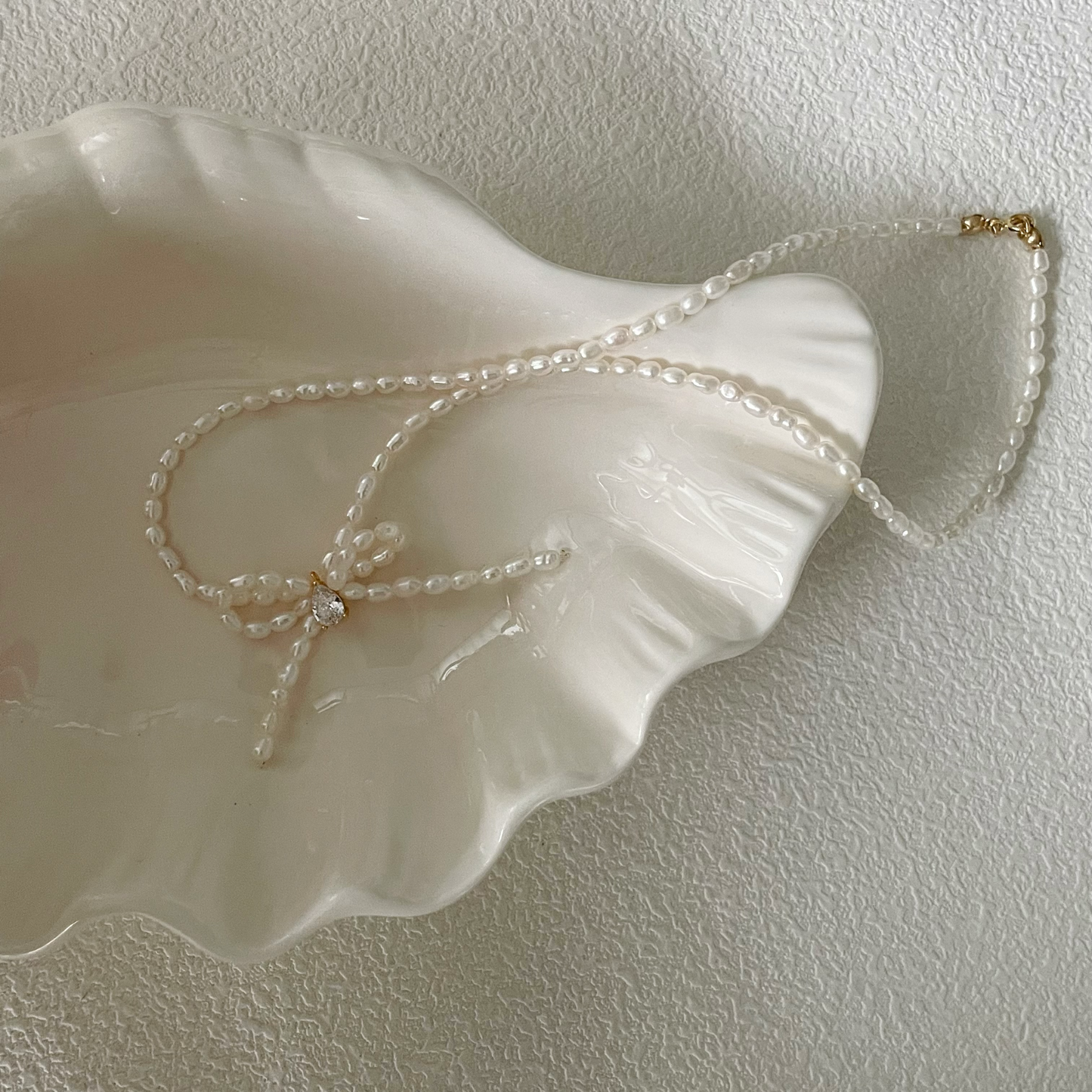 3-4mm Rice-Shaped Baroque Freshwater Pearl 'Sincerest Memories' Bow Necklace
