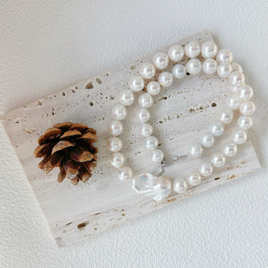 9-10mm White Edison Freshwater Pearl & Fishtail-Shaped Baroque Freshwater Pearl 'Rules and Freedom' Necklace