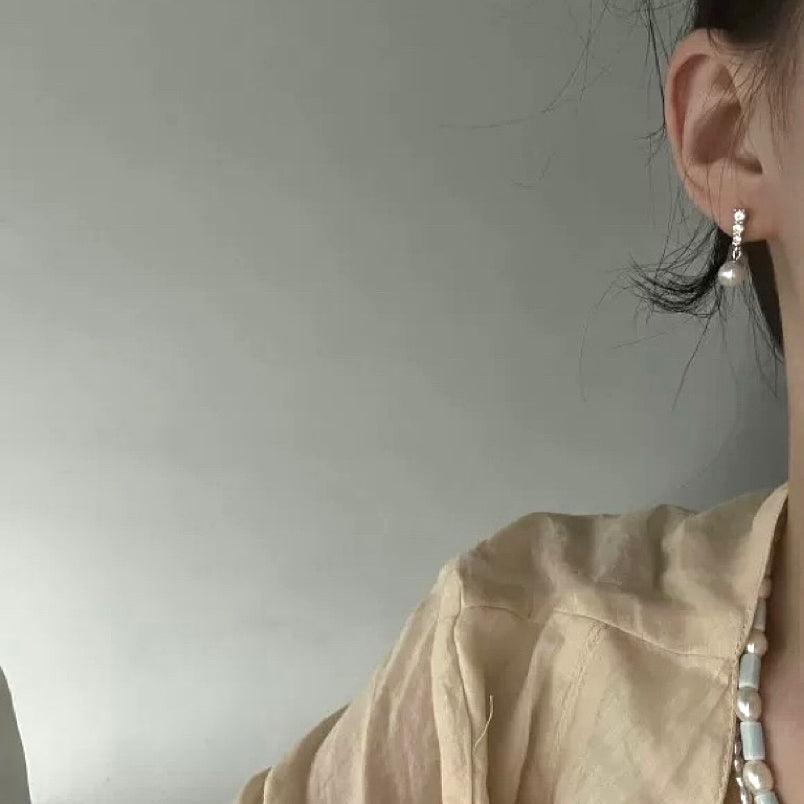 5-6mm Freshwater Pearl Round Dangling Earrings