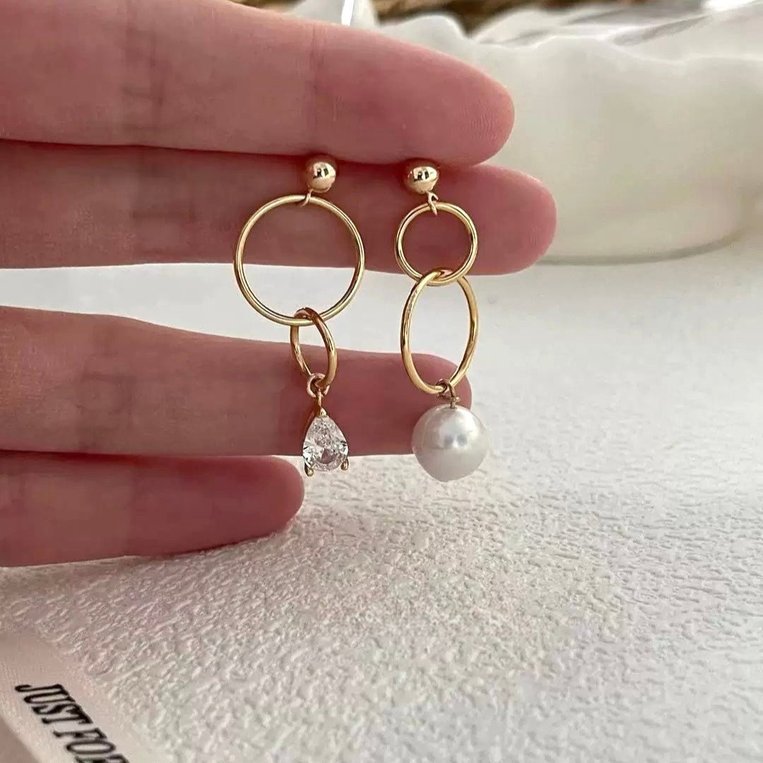 7-8mm Freshwater Pearl 'Turn The World Upside Down' Double Hoop Earrings
