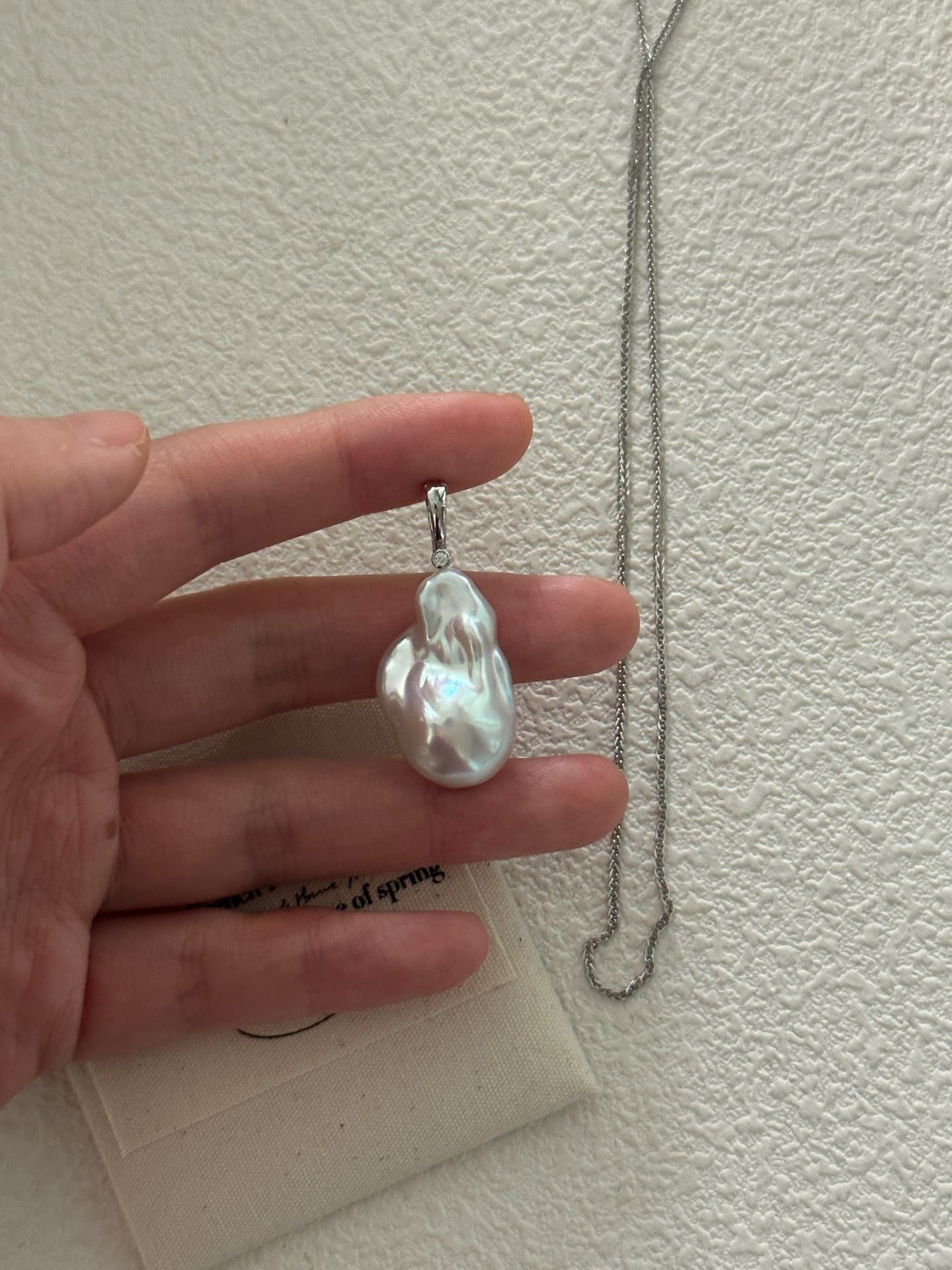 22-24mm Baroque Freshwater Pearl Classic Solitaire Pendant
